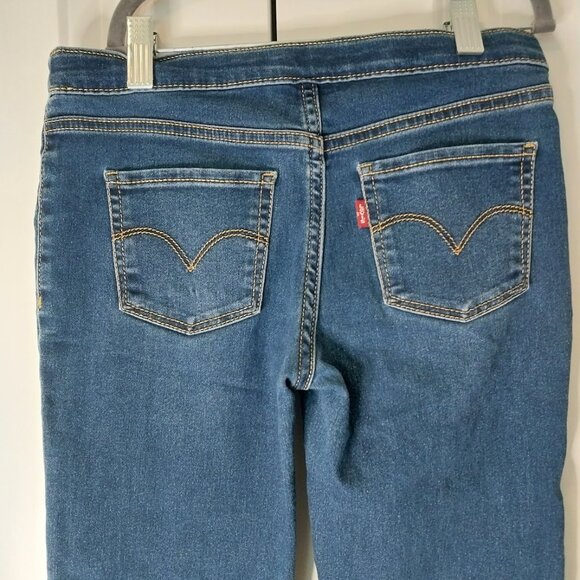 2 Levis Pull-On Jeggings - Picture 9 of 10